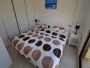 3 bedrooms, WiFi