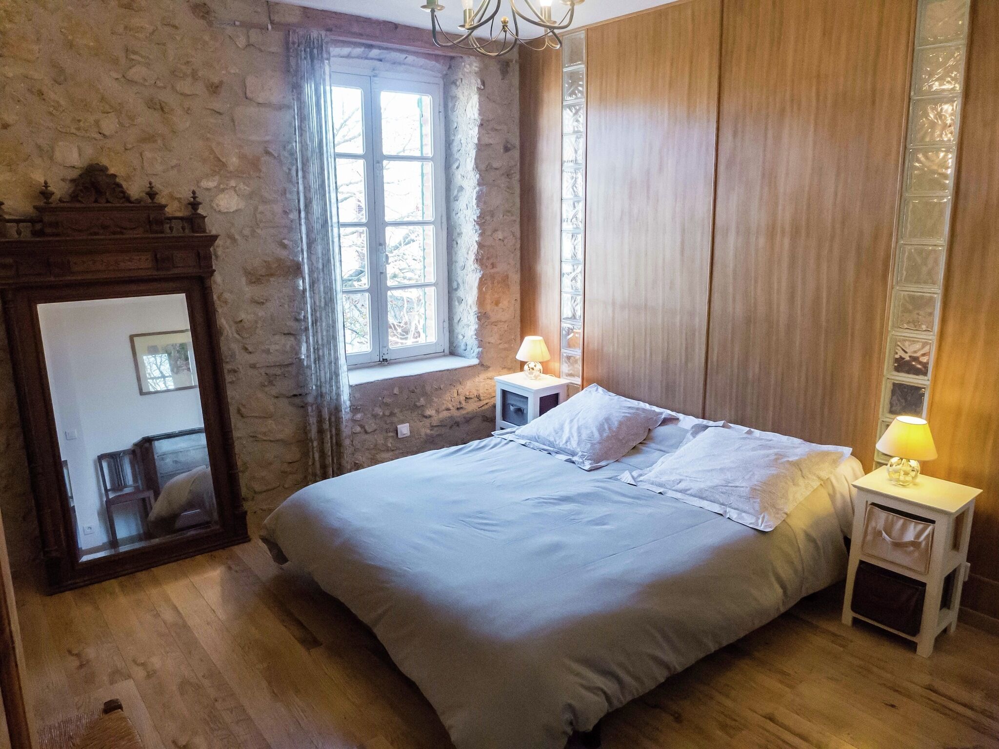 3 bedrooms, iron/ironing board, WiFi