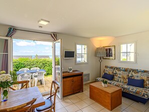 Living area - Apartment in Brittany near Pentrez Beach (Pentrez-Plage /St nic)