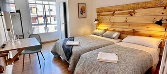 HOSTAL ATUAIREHOME BURGOS 