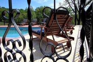 Pool - Villa in Tijarica with Private Pool (Tijarica)