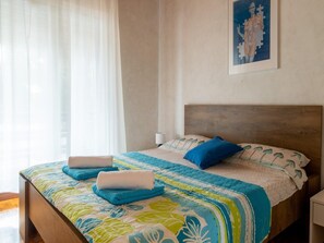 4 bedrooms, WiFi - Spacious Holiday Home in Verteneglio (Brtonigla)