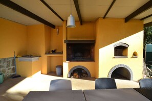 Outdoor dining - Holiday Home in Pescia with Private Pool (Pescia)