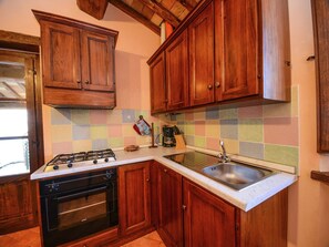 Réfrigérateur, four, plaque de cuisson, lave-vaisselle