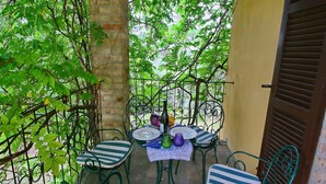 Unclassified image, 2 of 27, button - Farmhouse in Todi with Pool & Theater Nearby (Todi)