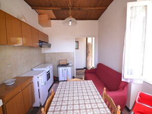 Interior - Holiday Home in Rio near Fishing Villages (Sesta Godano)