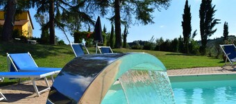 Holiday Home in Tuscany with Pool & Garden