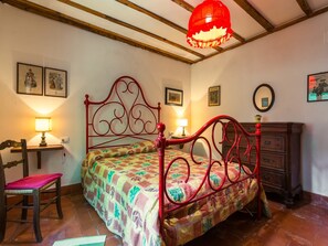 3 bedrooms - Holiday Home in Migliorini with shared pool (Migliorini - Pistoia)