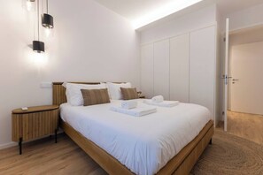 1 間睡房、熨斗/熨衫板、上網、床單