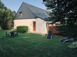 Terrace/patio - Southern Brittany - peace and quiet by the sea (Noyal-Muzillac)