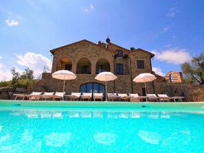 Holiday Home Exterior [summer] - Belvilla by OYO Montenero (Castel del Piano)
