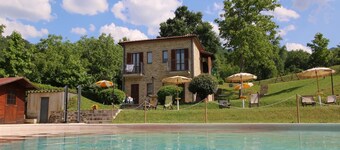 Apartment in Marche with Pool & Terrace