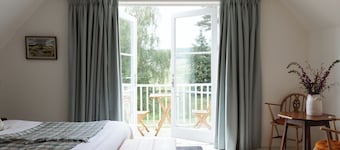 Stunning 3 bedroom Cottage on a private estate in SW Scotland