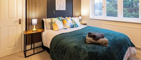 5 chambres, fer et planche Ă repasser, Wi-Fi, literie fournie