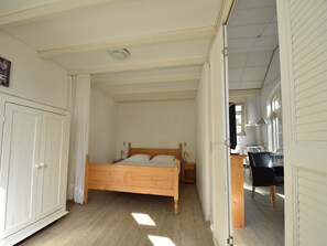 3 bedrooms, WiFi