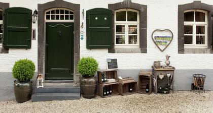 Scenic Gulp Valley Stay