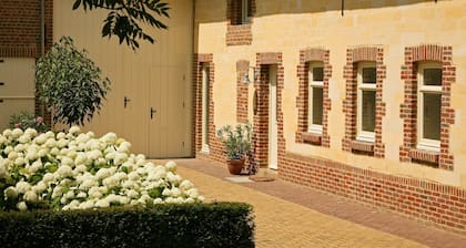 Farmhouse Wijlre near Scenic Lake