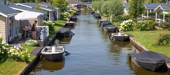 Sunny Giethoorn Cottage