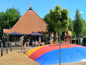 Children’s area - Holiday House in Friesland with Garden (Sint Nicolaasga)