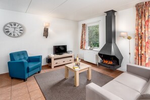 Smart TV y chimenea