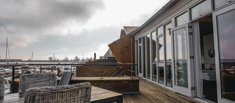 Penthouse met uitzicht op het meer