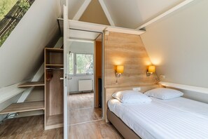 2 quartos, Wi-Fi de cortesia, roupa de cama