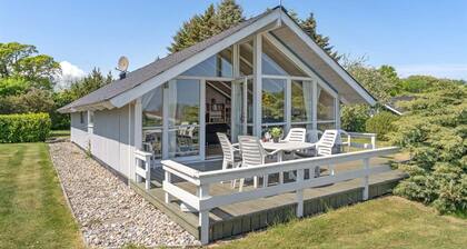 Villa in 's-Gravensande near the Beach