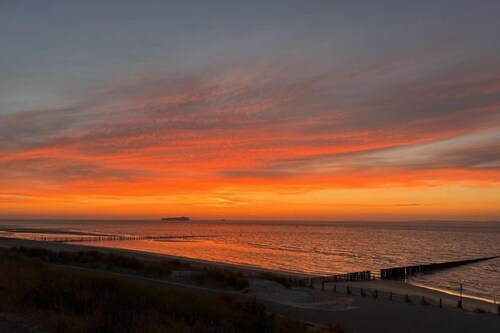 Cozy Chalet Near Breskens Sea
