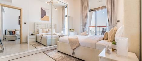 1 bedroom, in-room safe, iron/ironing board, free WiFi