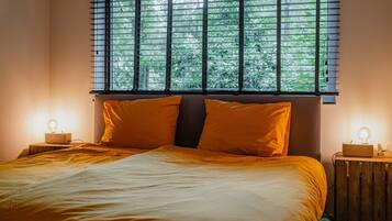 2 dormitorios, tabla de planchar con plancha, wifi gratis y ropa de cama