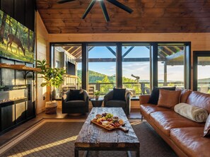 TV, fireplace, video games, offices - Incredible Sunset Views | Organic Decor | Arcades (Sevierville)
