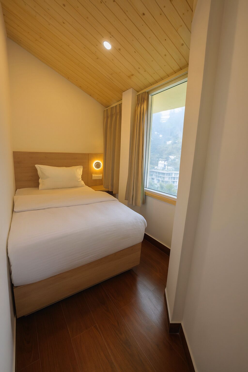 Superior Triple Room, Mountain View | Egyptian cotton sheets, premium bedding, individually decorated