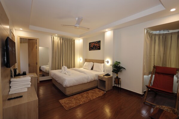 Superior driepersoonskamer, uitzicht op bergen | Lakens van Egyptisch katoen, luxe beddengoed, individueel gedecoreerd