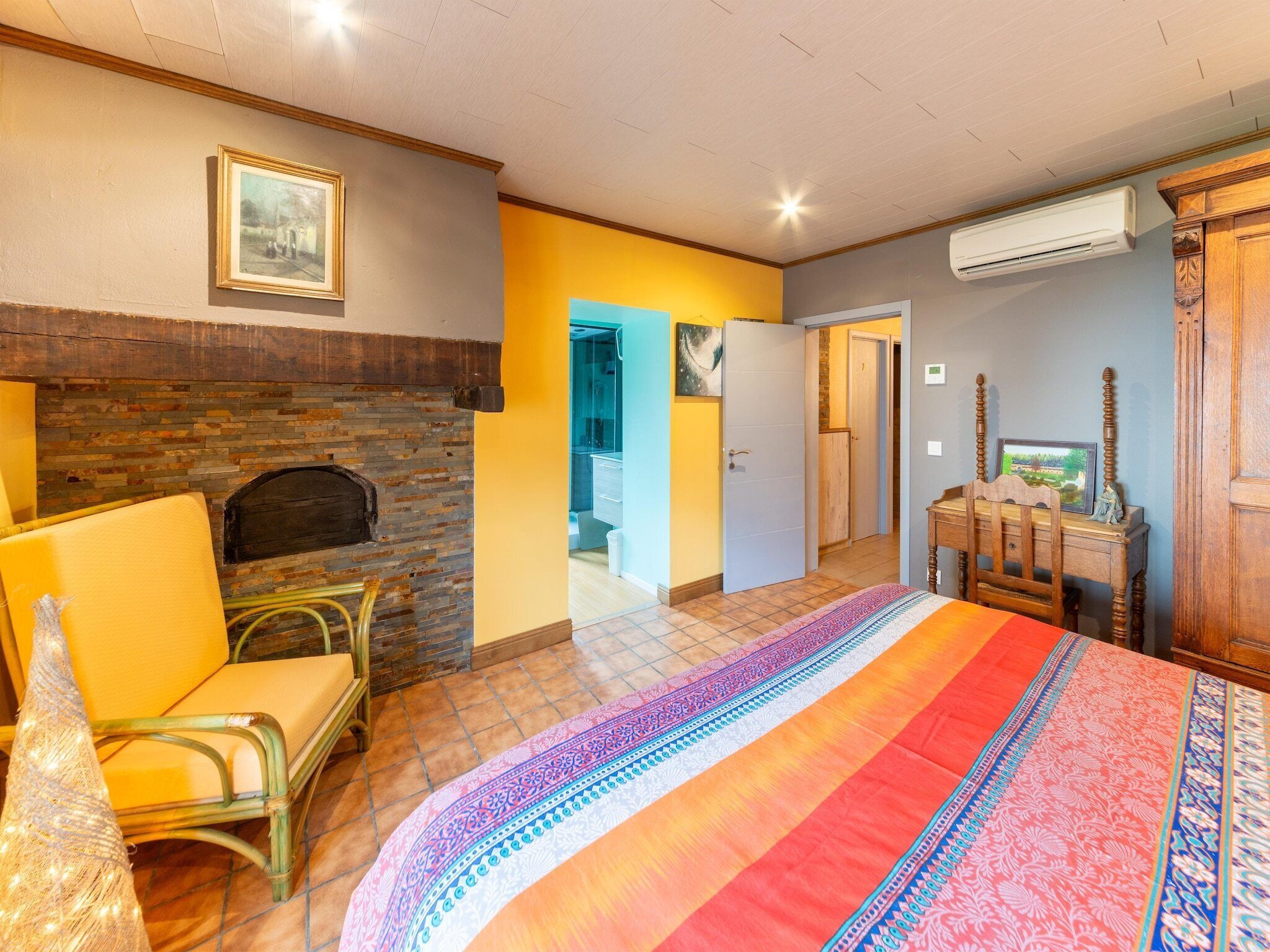 4 makuuhuonetta, Wi-Fi