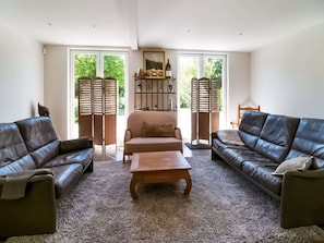 Interior - Holiday Home in Treignes for 9 Person (Treignes)