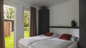 2 bedrooms