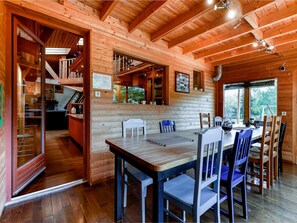 Dining - Nature retreat for families (Lignières)