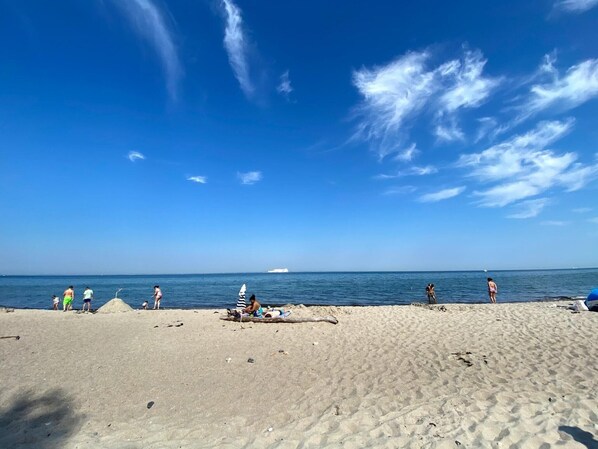 Vlak bij het strand
