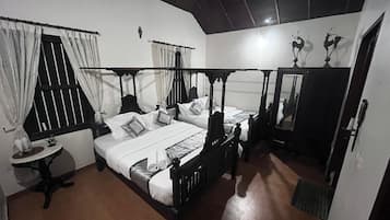 Deluxe Quadruple Room, Mountain View | Blackout drapes, iron/ironing board