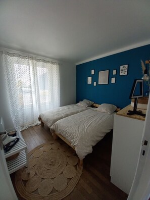 3 bedrooms, WiFi, bed sheets