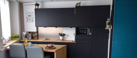 微波炉、烤箱、炉灶、洗碗机