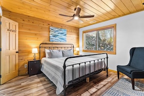 3 Schlafzimmer, Bügeleisen/Bügelbrett, Reisekinderbett, WLAN