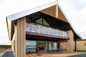 Outdoor dining - Villa Oesterdam Deluxe | 6 persons (Tholen)