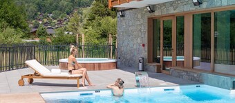 Chalet in Samoëns near Grand Massif Lift