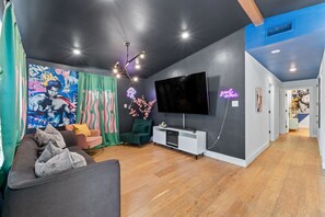 TV, fireplace, offices