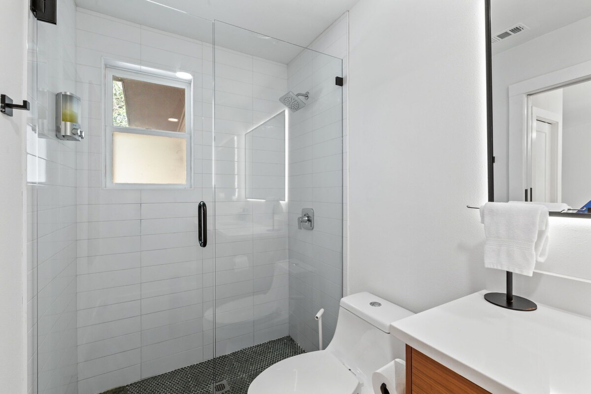 Photo 20 of Dream Stay w/ Pool & Hotub for up to 20 Guests, Mins to DT Austin!