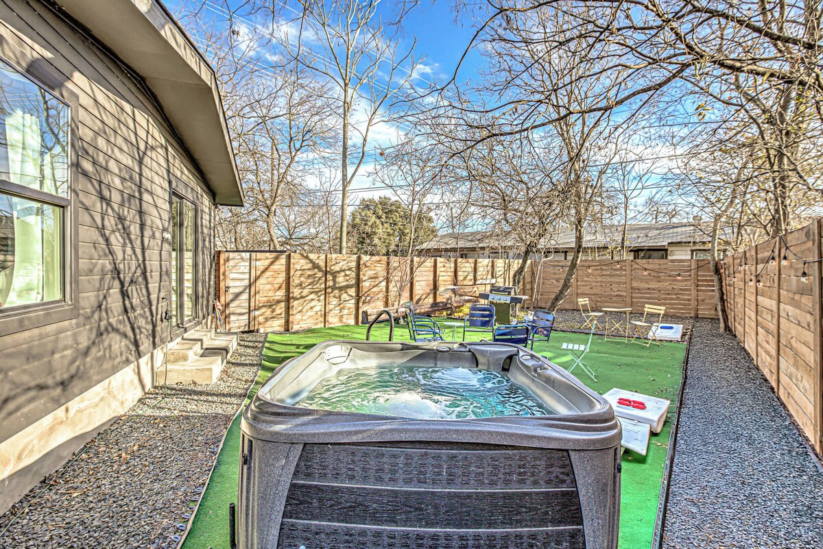 Photo 2 of Dream Stay w/ Pool & Hotub for up to 20 Guests, Mins to DT Austin!