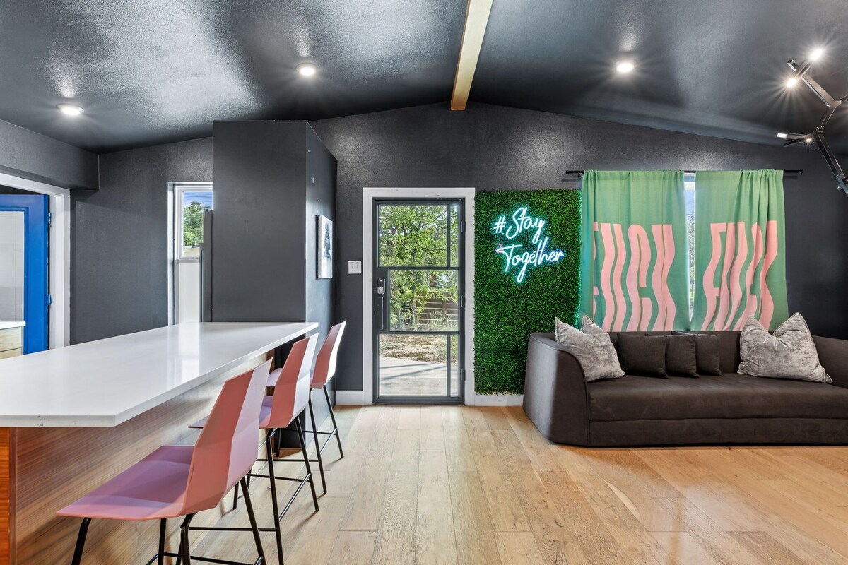 Photo 8 of Dream Stay w/ Pool & Hotub for up to 20 Guests, Mins to DT Austin!
