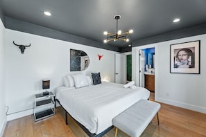 7 dormitorios, tabla de planchar con plancha, wifi y ropa de cama