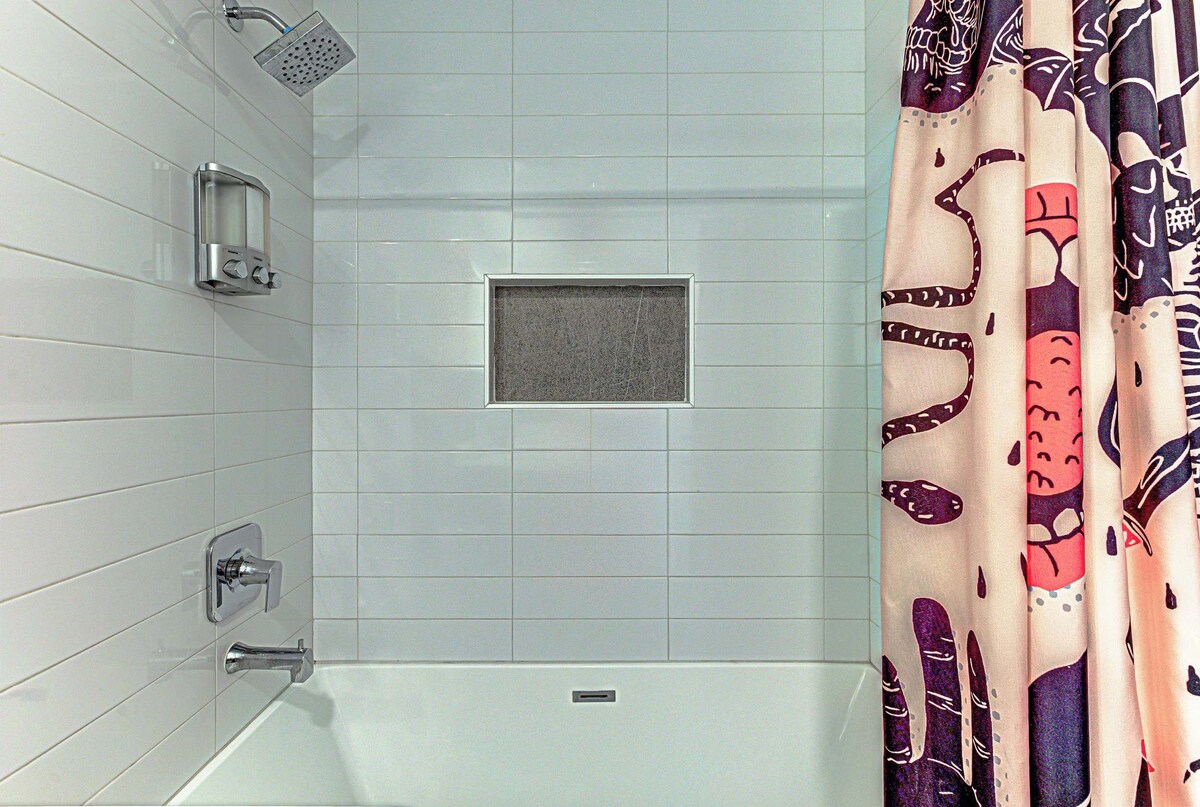Photo 15 of Dream Stay w/ Pool & Hotub for up to 20 Guests, Mins to DT Austin!